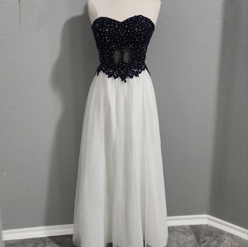 Navy & White Sparkle Strapless Prom, Formal, Homecoming Dress Size 7 Stunning